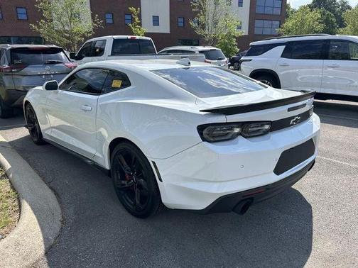 Summit White 2023 Chevrolet Camaro 2SS