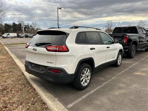2017 Jeep Cherokee Sport