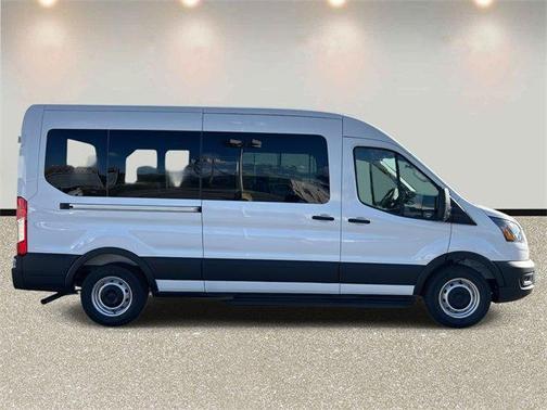 2025 Ford Transit-350 