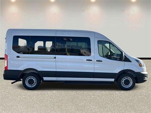 2025 Ford Transit-350