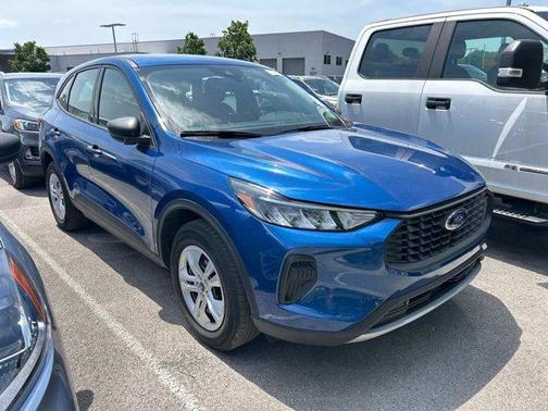 2023 Ford Escape Base