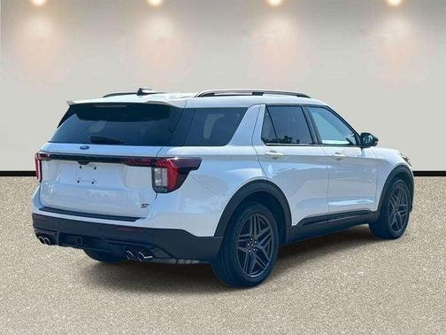 White Metallic 2025 Ford Explorer ST