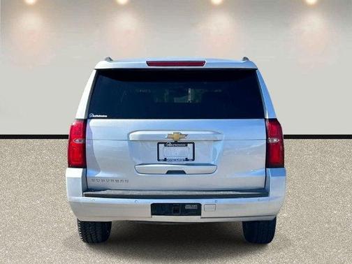 Silver Ice Metallic 2016 Chevrolet Suburban LT