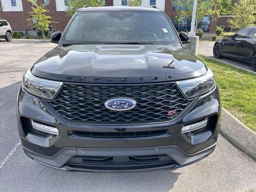 Black Metallic 2023 Ford Explorer ST