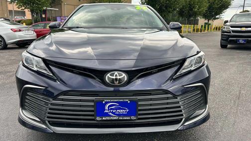 2022 Toyota Camry LE