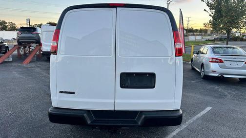 2021 Chevrolet Express 2500 RWD 2500 Regular Wheelbase WT