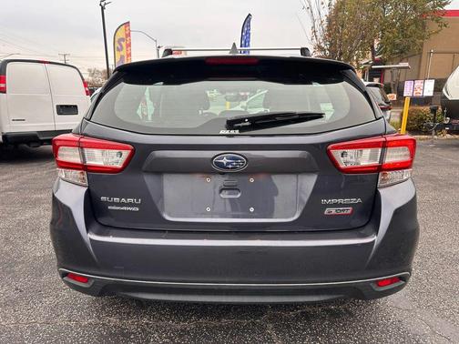 2017 Subaru Impreza 2.0i Sport