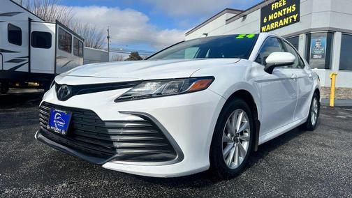 2024 Toyota Camry LE