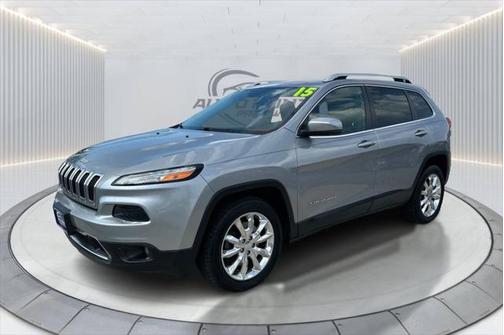 2015 Jeep Cherokee Sport