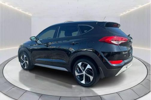 2017 Hyundai TUCSON Sport