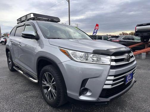 2018 Toyota Highlander LE I4