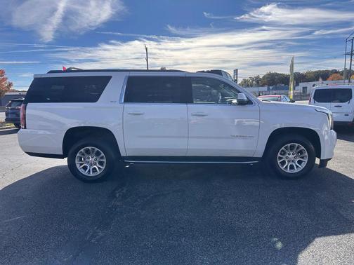 2019 GMC Yukon XL SLT