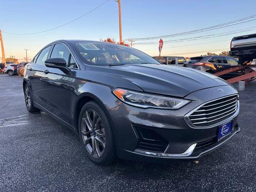 2019 Ford Fusion SEL