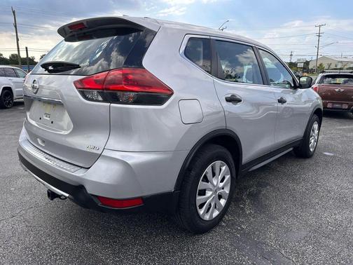 2020 Nissan Rogue S