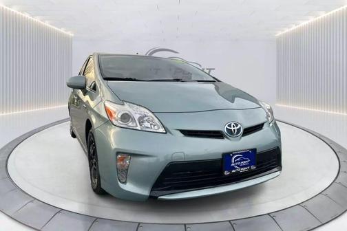 2014 Toyota Prius Two
