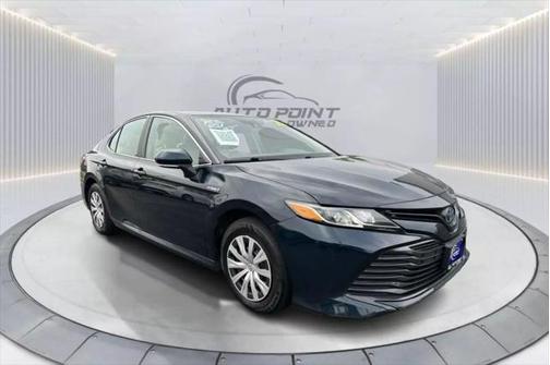 2020 Toyota Camry LE