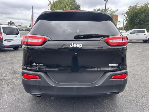 2018 Jeep Cherokee Latitude Plus