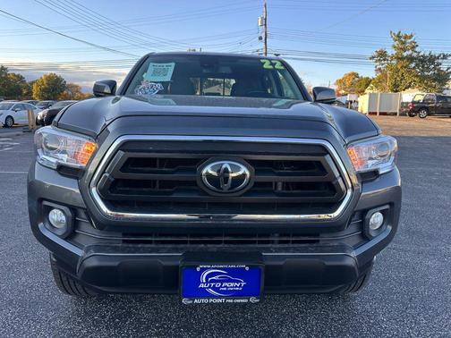 2022 Toyota Tacoma SR5