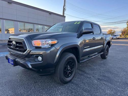 2022 Toyota Tacoma SR5