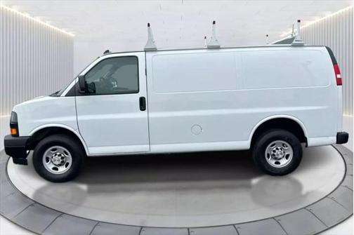 2020 Chevrolet Express 2500 RWD 2500 Regular Wheelbase WT