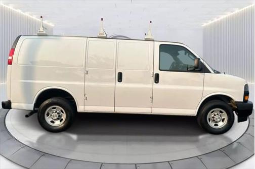 2020 Chevrolet Express 2500 RWD 2500 Regular Wheelbase WT