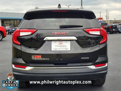 2023 GMC Terrain SLT