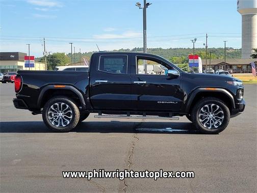 2025 GMC Canyon Denali