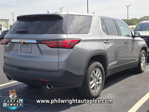 2023 Chevrolet Traverse LS