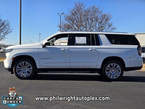 2023 Chevrolet Suburban LT