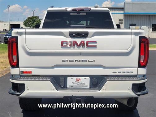 2020 GMC Sierra 2500 Denali