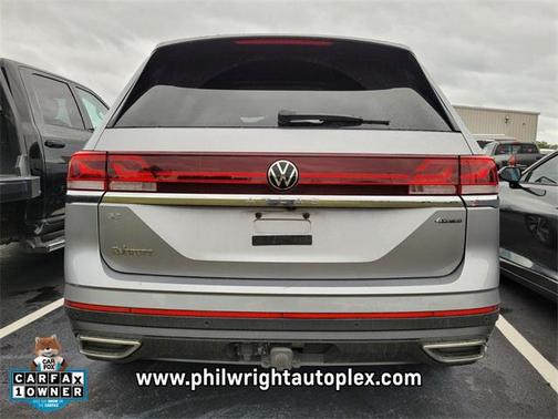 2024 Volkswagen Atlas 2.0T SE w/Technology 4MOTION