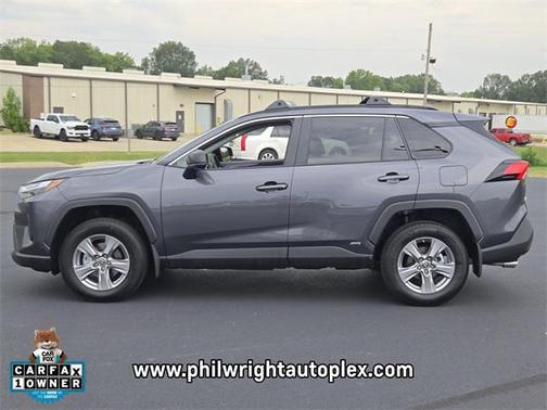 2024 Toyota RAV4 Hybrid LE