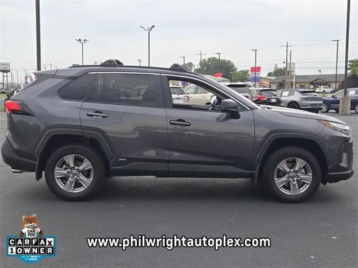 2024 Toyota RAV4 Hybrid LE