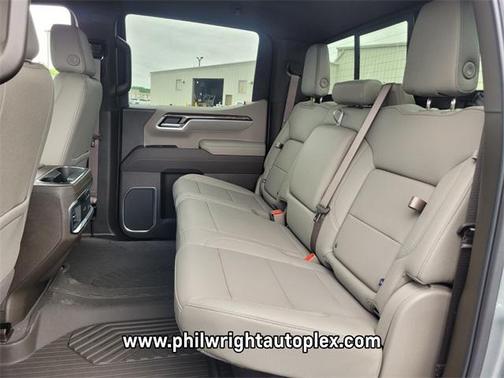 2025 Chevrolet Silverado 1500 LTZ