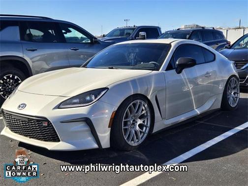 2024 Toyota GR86 Premium