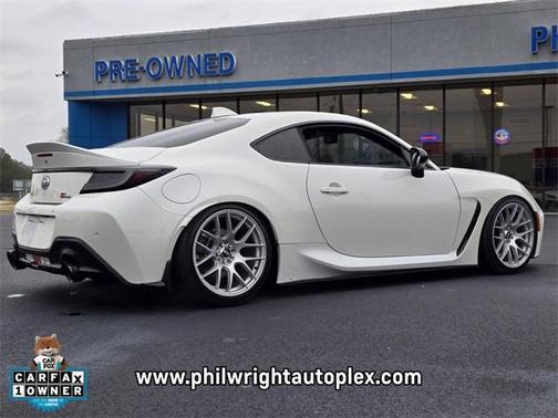 2024 Toyota GR86 Premium