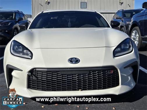 2024 Toyota GR86 Premium