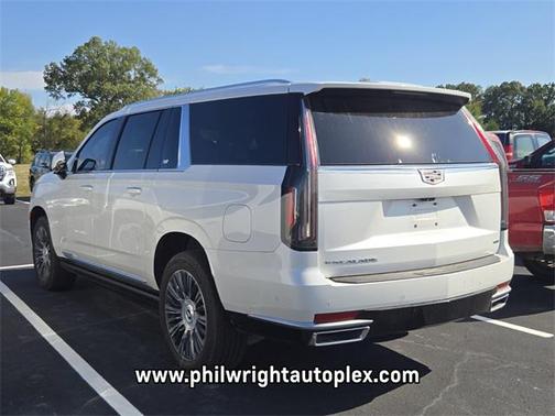 2023 Cadillac Escalade ESV Premium Luxury
