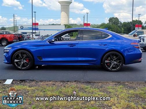 2022 Genesis G70 3.3T RWD