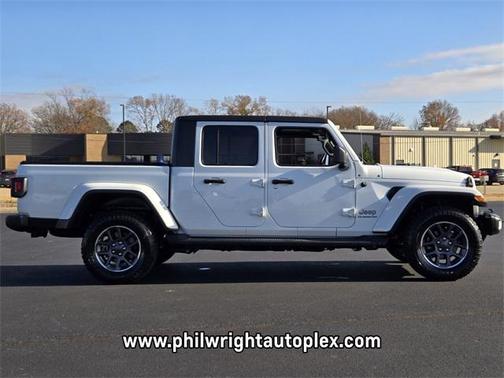 2021 Jeep Gladiator Overland