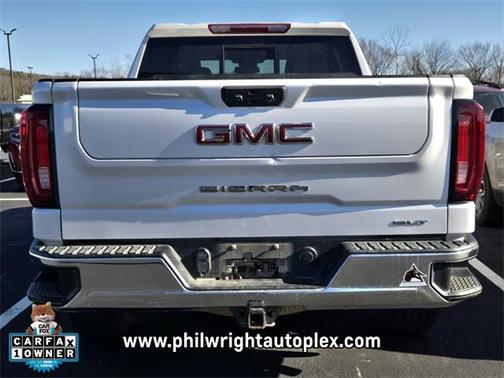 2023 GMC Sierra 1500 SLT