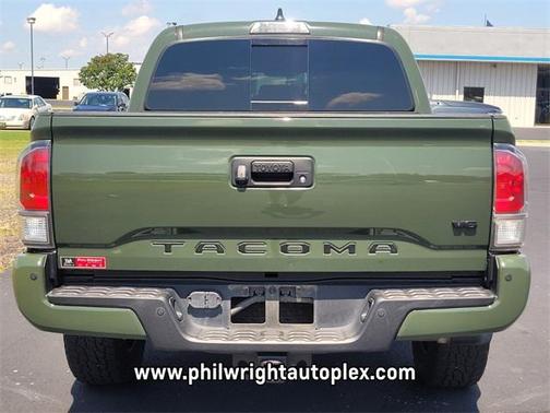 2021 Toyota Tacoma TRD Sport