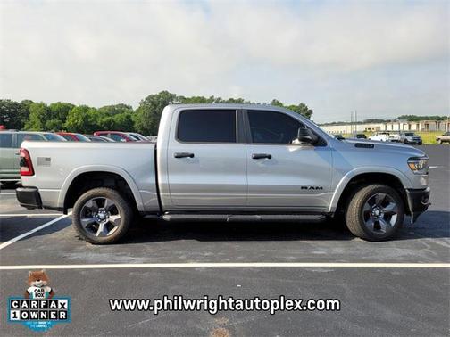 2024 RAM 1500 Big Horn/Lone Star