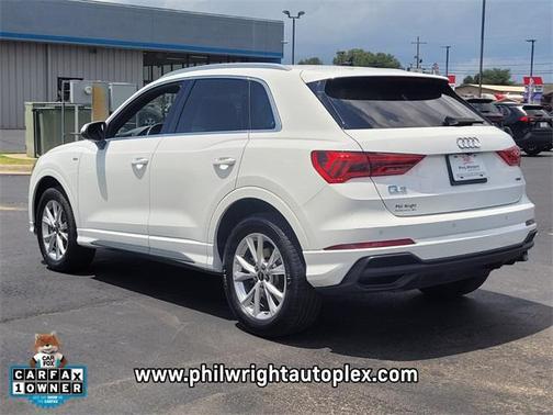 2024 Audi Q3 Premium 45 TFSI S line quattro Tiptronic
