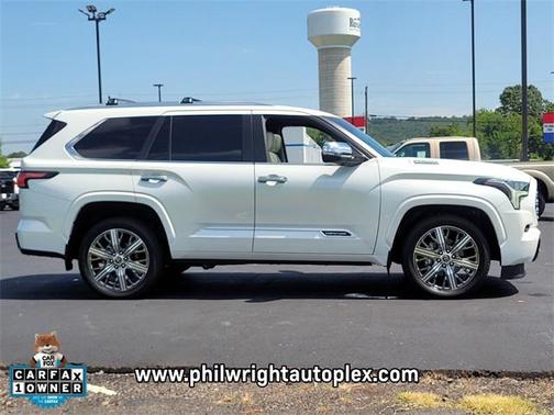 2024 Toyota Sequoia Base