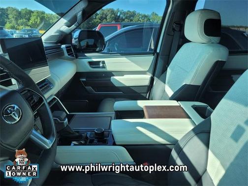 2024 Toyota Sequoia Base
