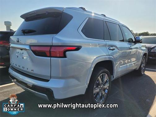 2024 Toyota Sequoia Base