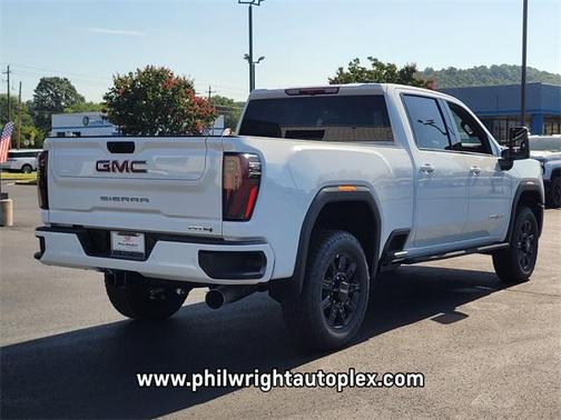 2025 GMC Sierra 2500 AT4