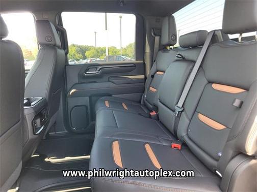 2025 GMC Sierra 2500 AT4