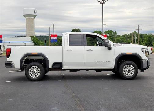 2024 GMC Sierra 2500 SLE